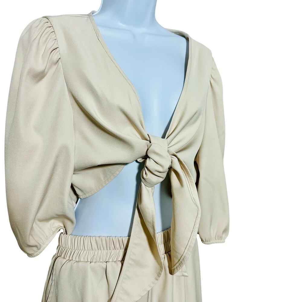 2 Piece Lantern Sleeve Outfit - Picture 5 of 6